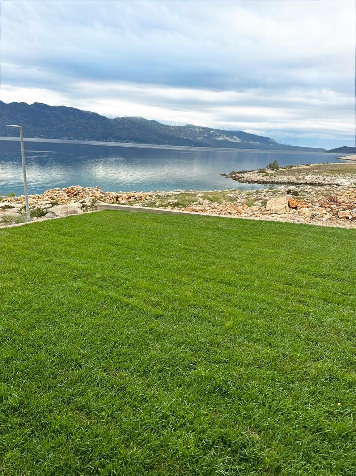 Nautica Apartment Razanac Luaran gambar